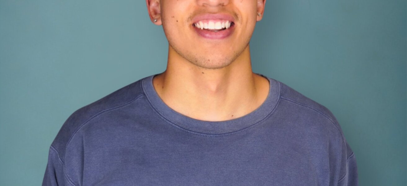 Devin Saunders[1]